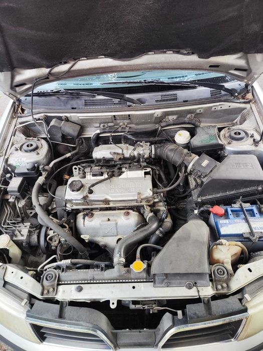 Mitsubishi Carisma 1.6 103cv