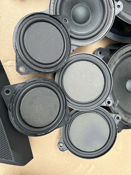 Zestaw głośników Bang & Olusfen Audi Q3 83A