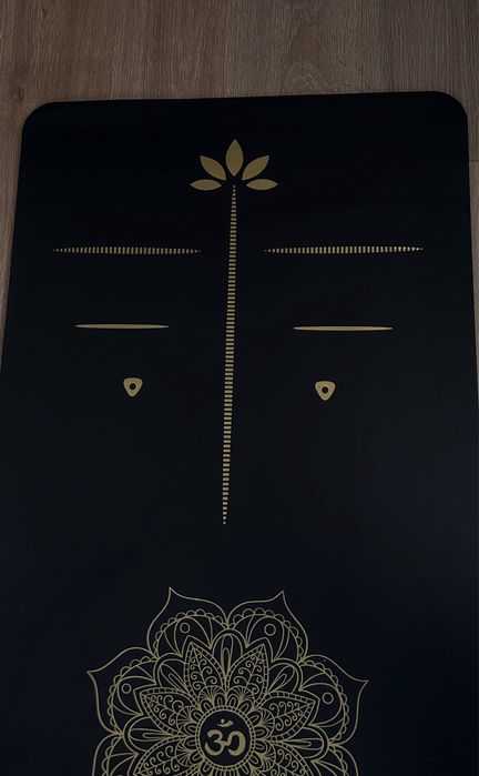 Килимок для йоги чорний Lita