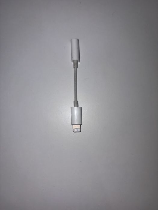 Sprzedam iPhone 13