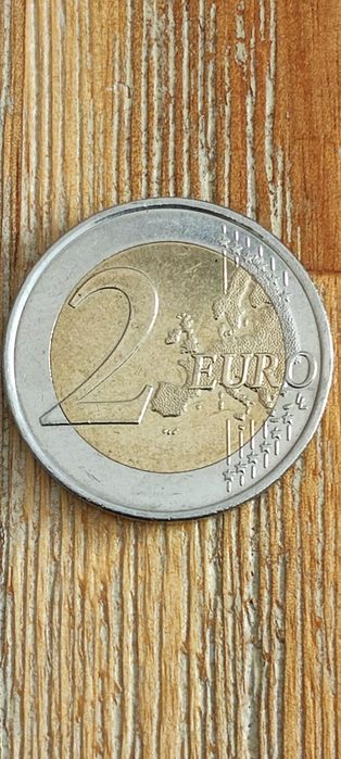 Vendo moeda de 2€ comemorativa da semana da juventude.