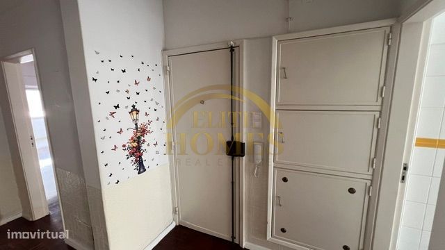Apartamento T2 em Oeiras.