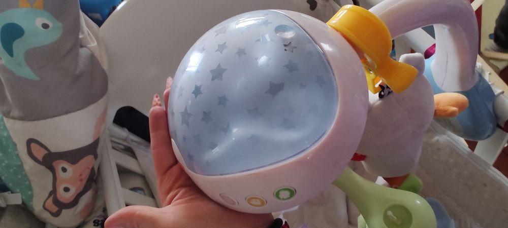 Продам мобіль  на кроватку