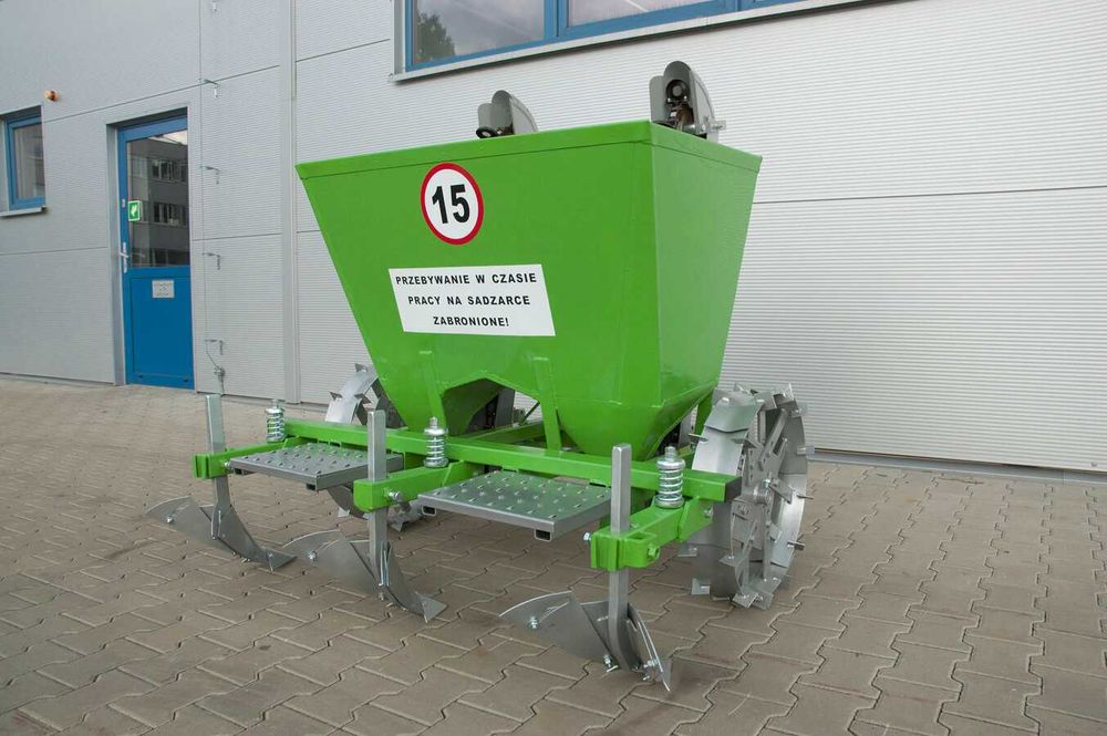 Sadzarka do ziemniaków dwurzędowa Bomet 180kg 300kg od ręki gemini