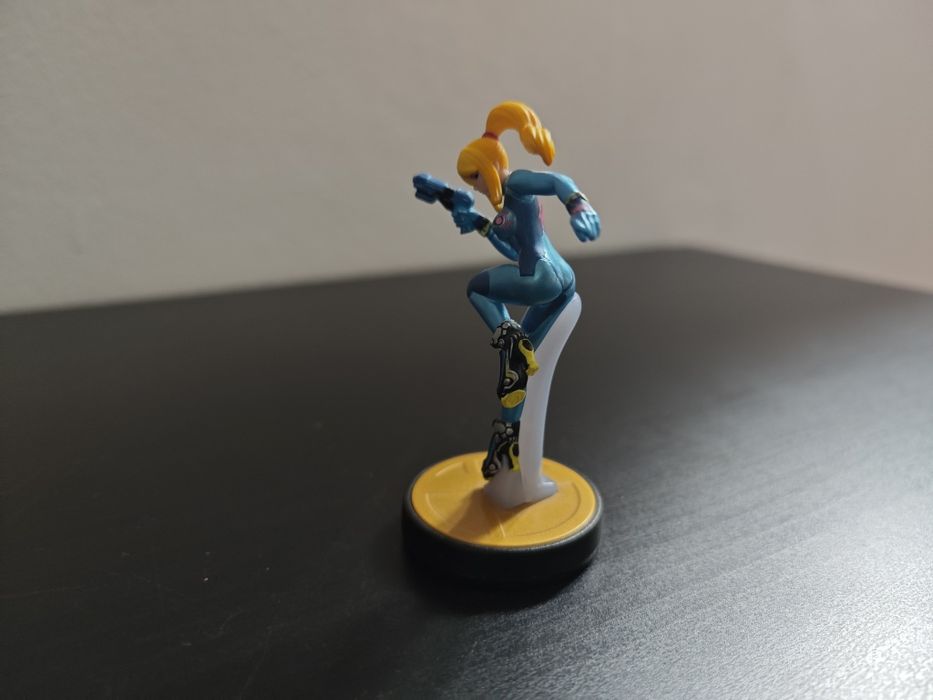 Amiibo Super Smash Bros Zero Suit Samus