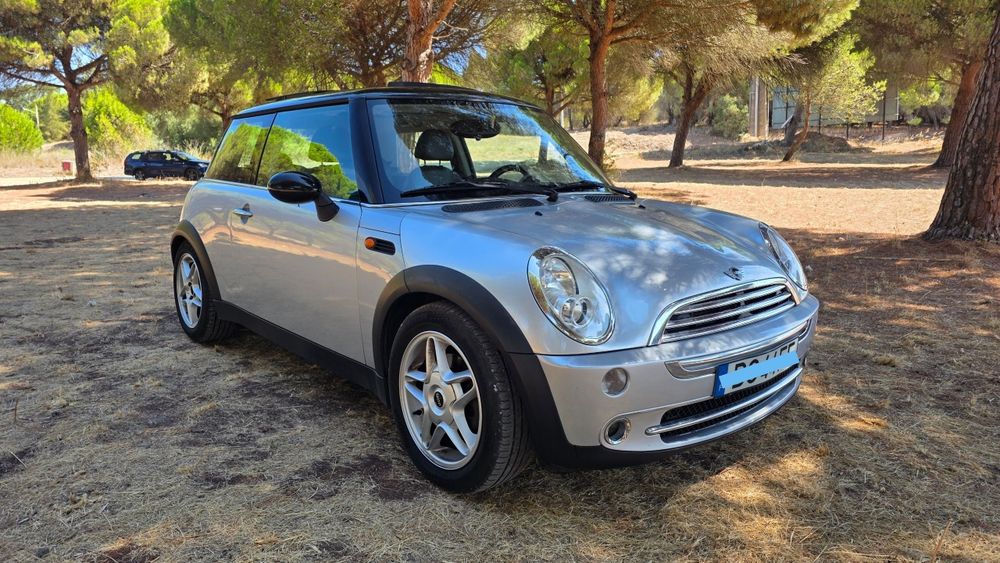 Mini Cooper Coupe527126737317406721
