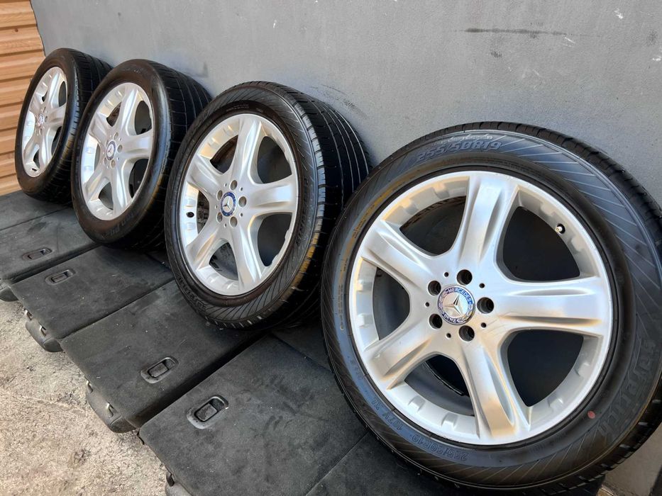 Диски R19 с резиной Mercedes GL X164 X166 титаны ML W164 W166 колеса