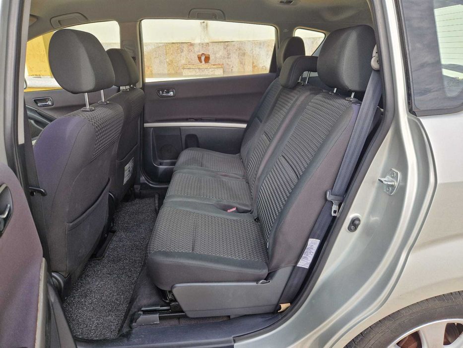 Toyota Corolla Verso 2.2D4D 136cv 7 Lugares