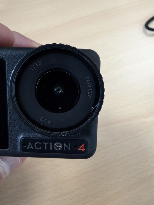 Dji Action 4 muito boa muitos acessorios