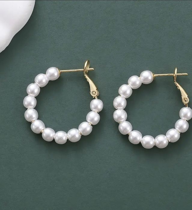 Серьги-кольца стильные легкие