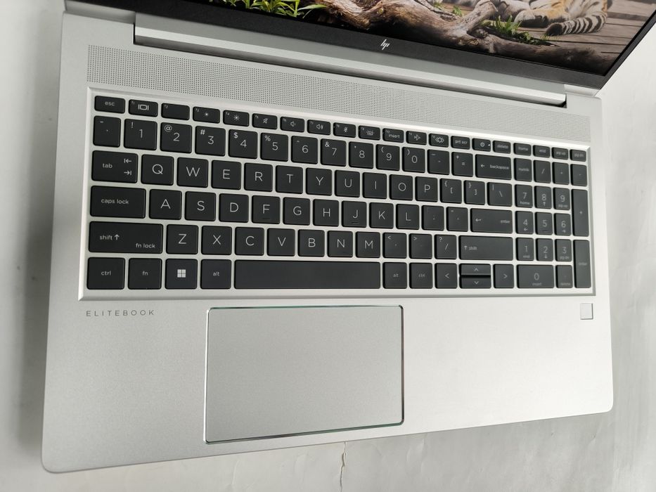 HP EliteBook 655 G10 15.6" FHD/AMD Ryzen 7 7730U/32GB/256GB
