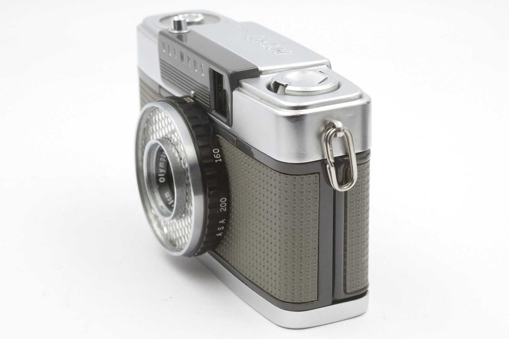 Olympus PEN-EE  D.Zuiko 2.8cm f3.5