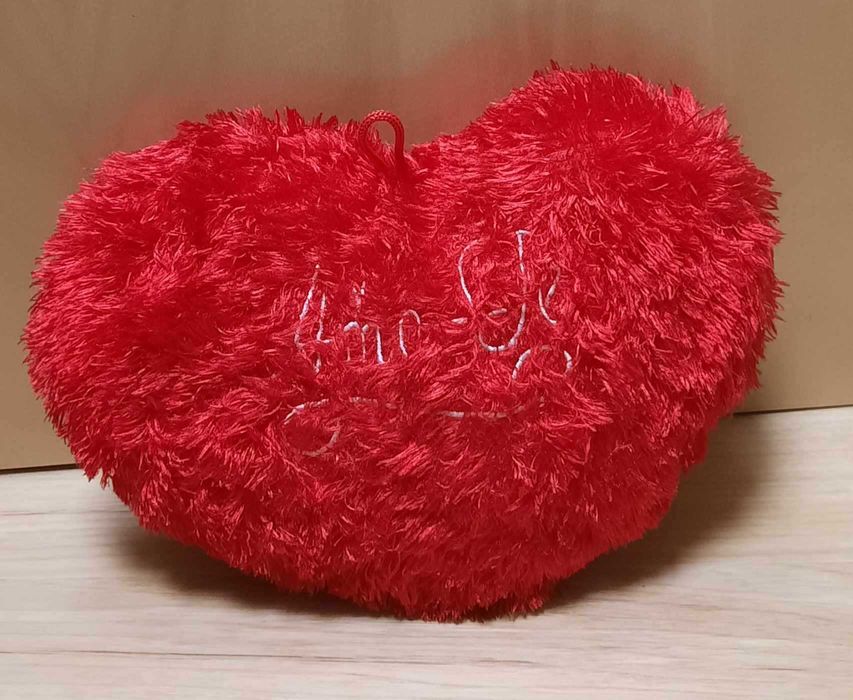 Almofada coração "Amo-te"