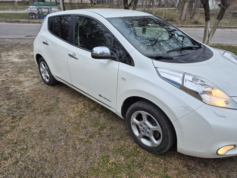 Продам  Nissan Leaf Zero Emission. Здоров'я батереї 100%