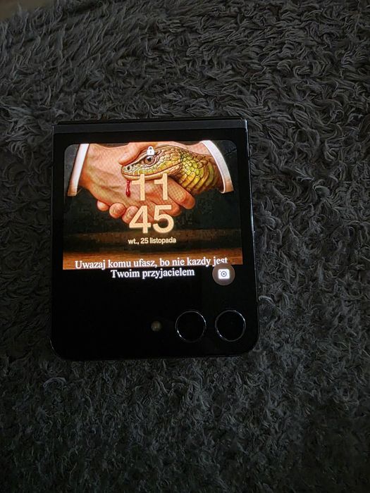 Sprzedam samsung z flip 5