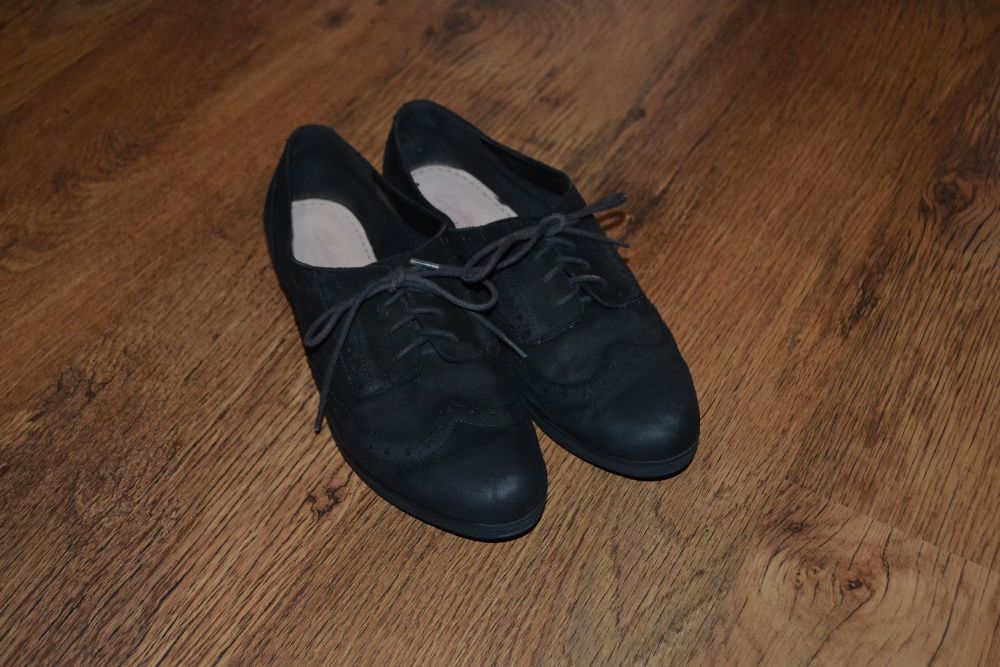Trzewiki Clarks UK 6,5 (rozmiar 39/40)