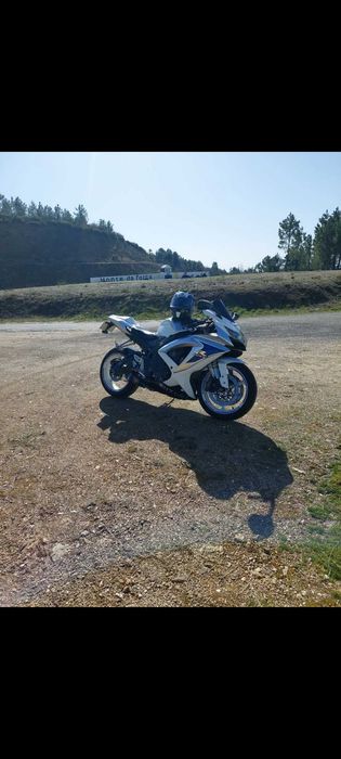Suzuki gsxr k6  impecável.