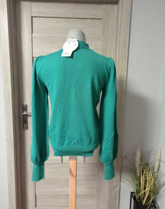 Sweter turkusowy na wiązanie Orsay