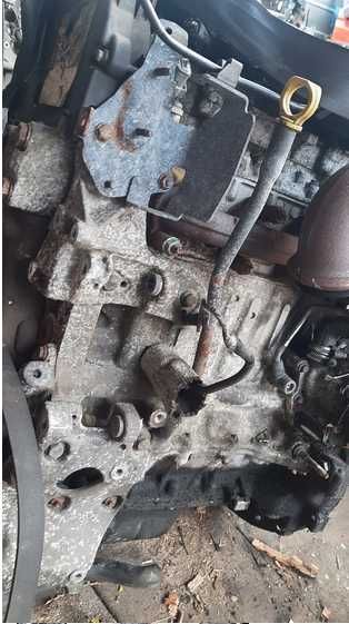 silnik kompletny 8HZ 1.4 HDI 178tyś