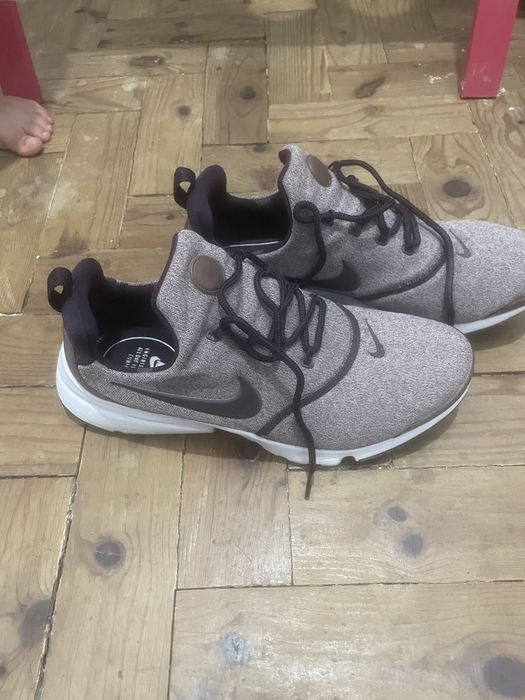 Nike presto fly semi novo