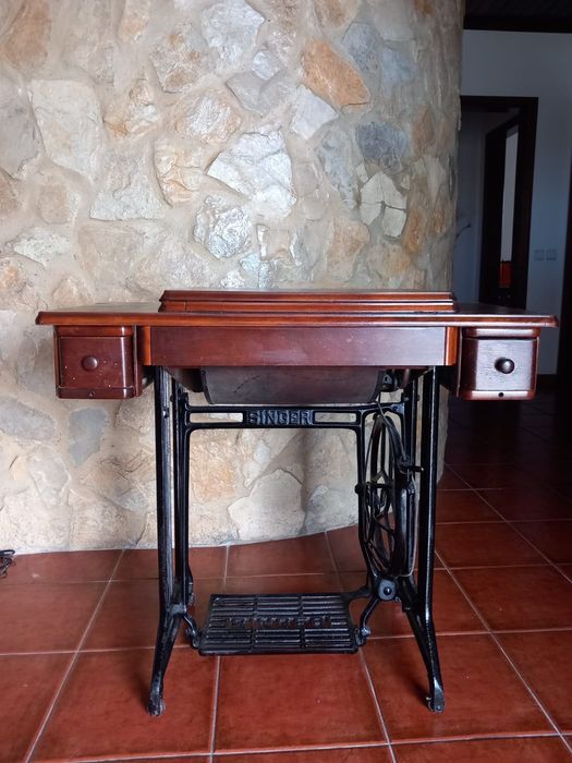 Máquina de costura SINGER