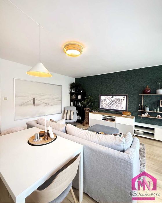 3 pokoje | osobna kuchnia | Balkon | Parking za bramą