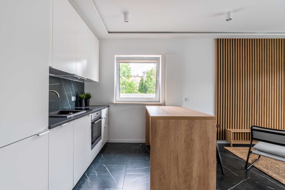 Apartament 38 m² | ścisłe centrum | duży balkon | pełne wyposażenie