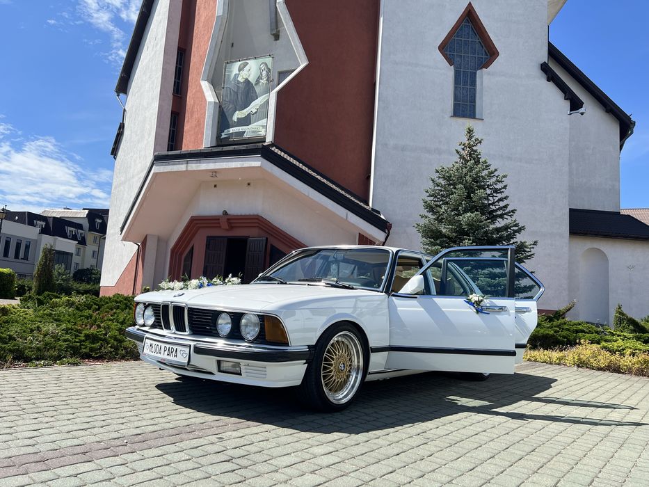 Auto do ślubu BMW E23 / klasykiem do ślubu