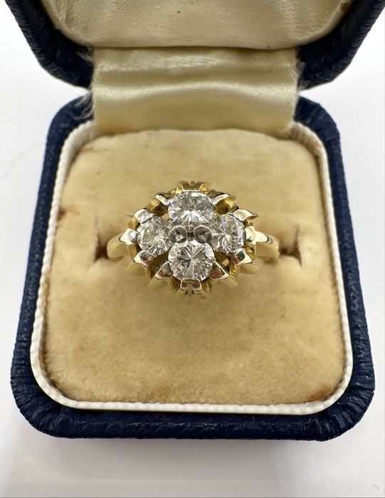 Złoty pierścionek 750 z diamentami 0,55ct VS1-Si2/H-J