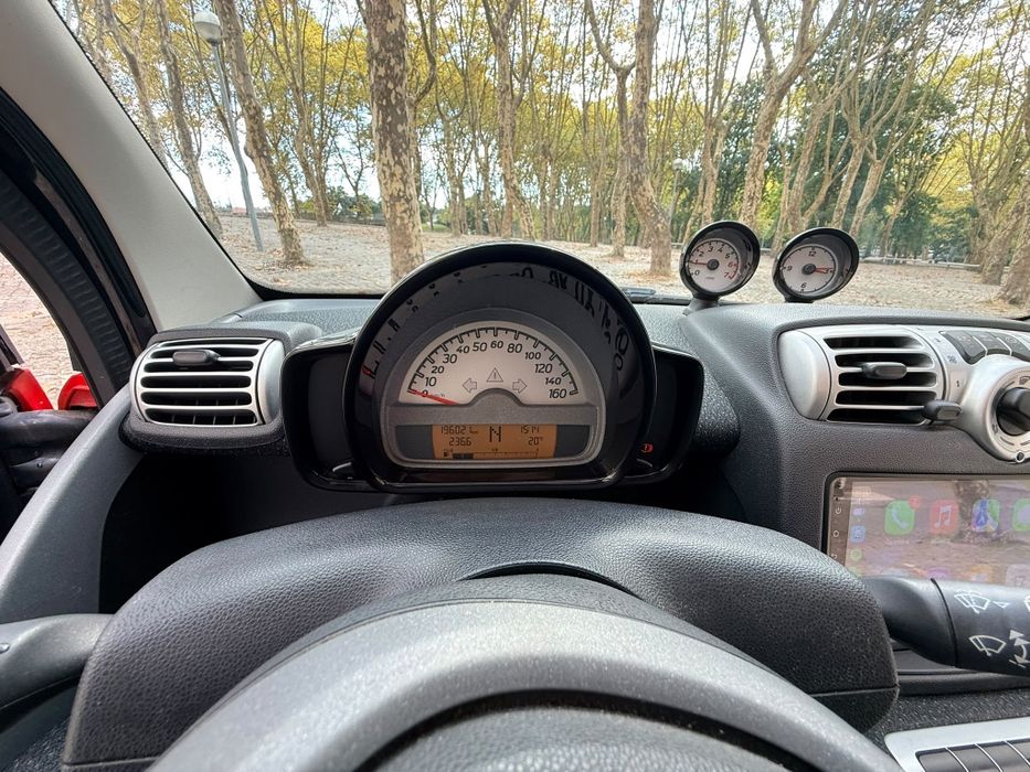 Smart Fortwo 1.0 MHD Automático | 2009 | Pele | CarPlay | Teto Panorâmico