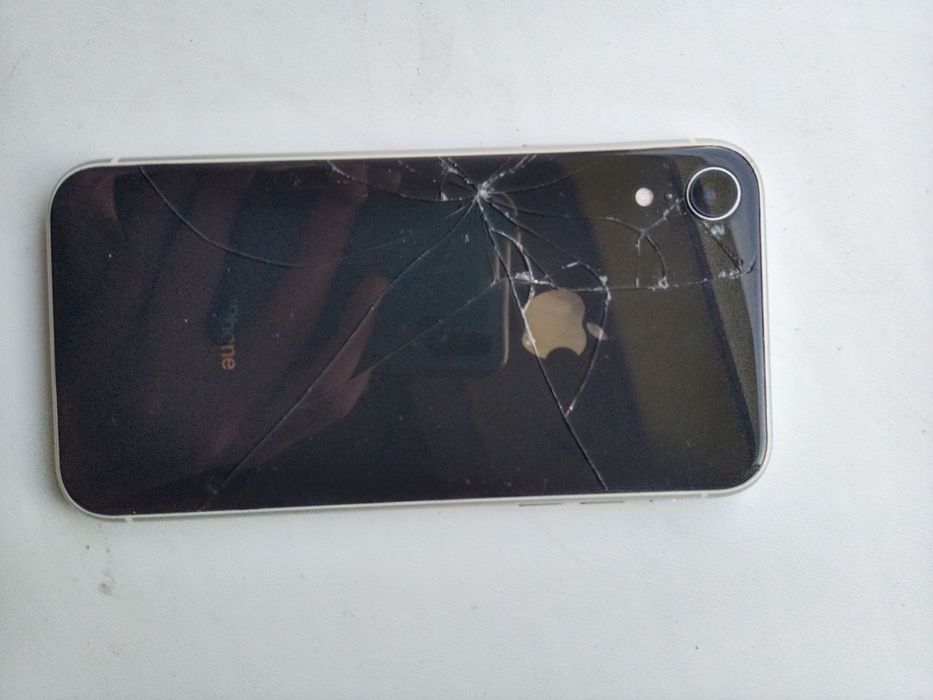 Айфон XR обмен на 8,7,SE или продажа