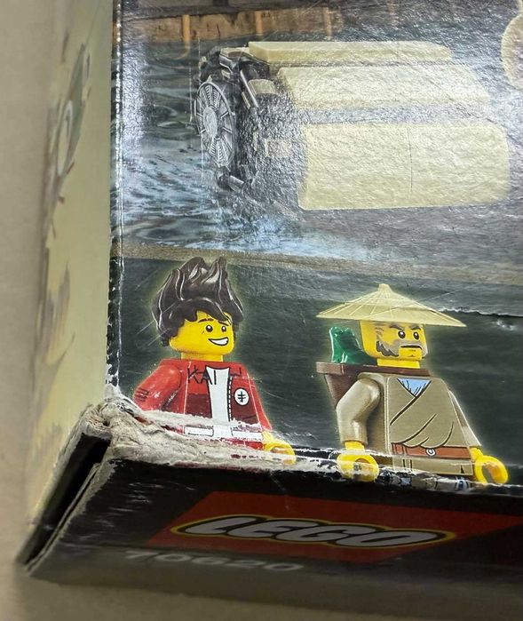 Конструктор LEGO 70620