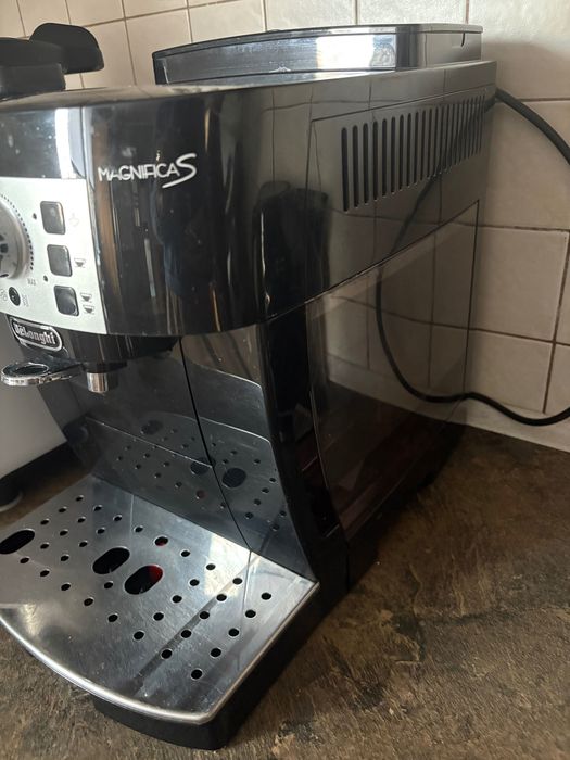 Ekspres do kawy DeLonghi