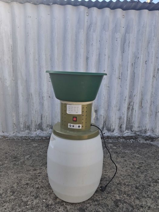 Máquina moinho de moer milho