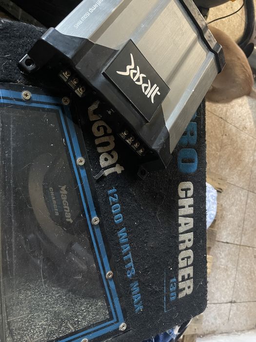 Kit Som Automóvel – Amplificador + Subwoofer Magnat