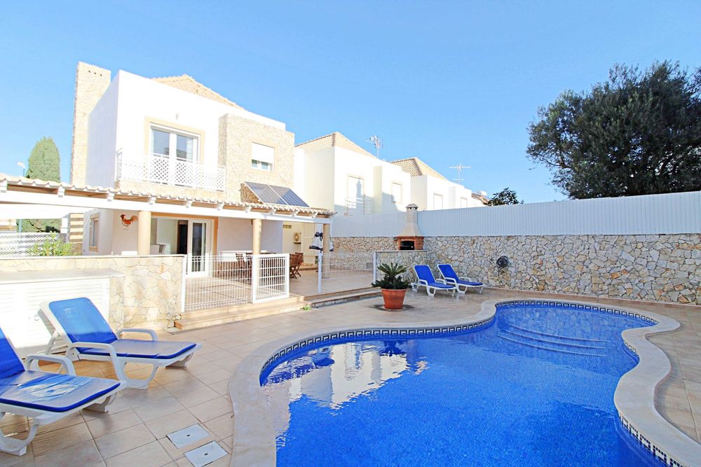 Excelente Moradia T3 para férias com Piscina, em Vila Nova de Cacela