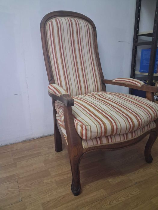 Cadeirões em Excelente Estado