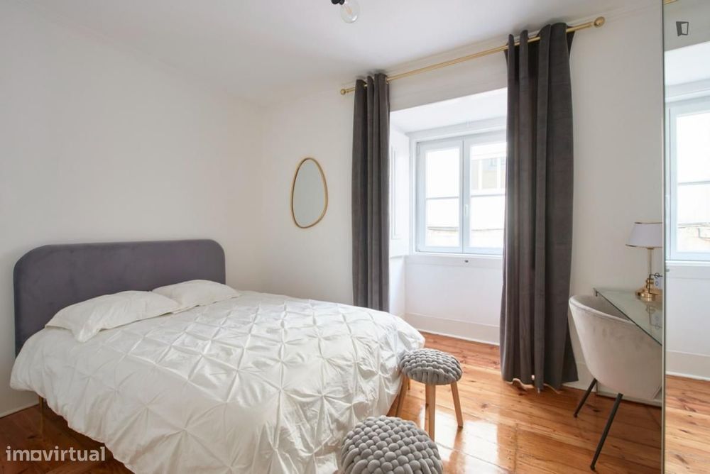 Quarto - localizado em Chiado Lisbon