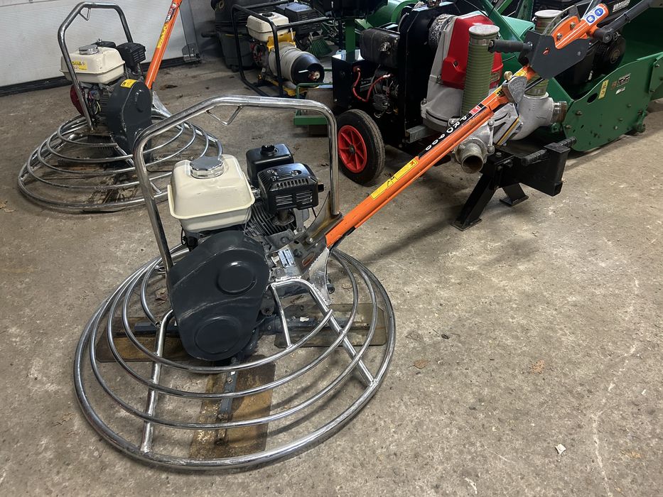Zacieraczka do betonu BELLE PRO 900 rok 2018 cm 90