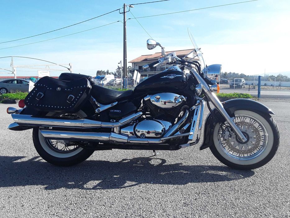 Suzuki VL800 Intruder só 18.000kms