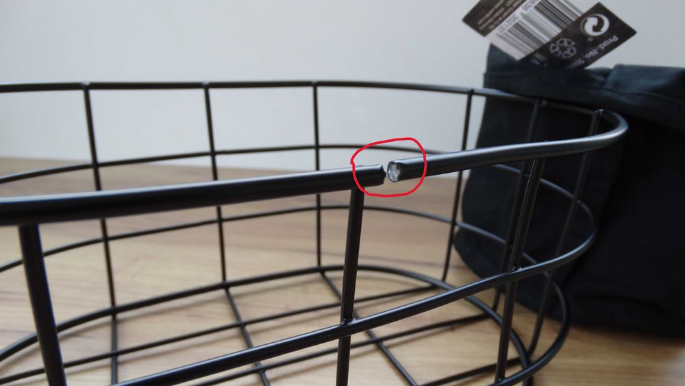 Koszyk metalowy z bawełnianą wyściółką