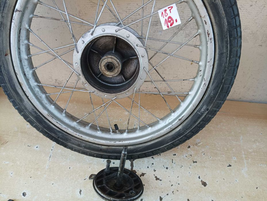 WSK - koła przód - 18 cali - 1977 + 1984 - (19P+29P)