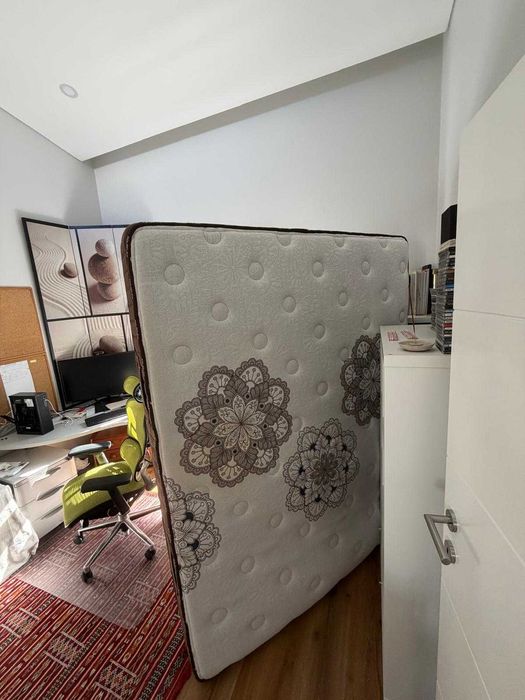 Colchão híbrido 160x200 cm – Como Novo – Ainda com Garantia
