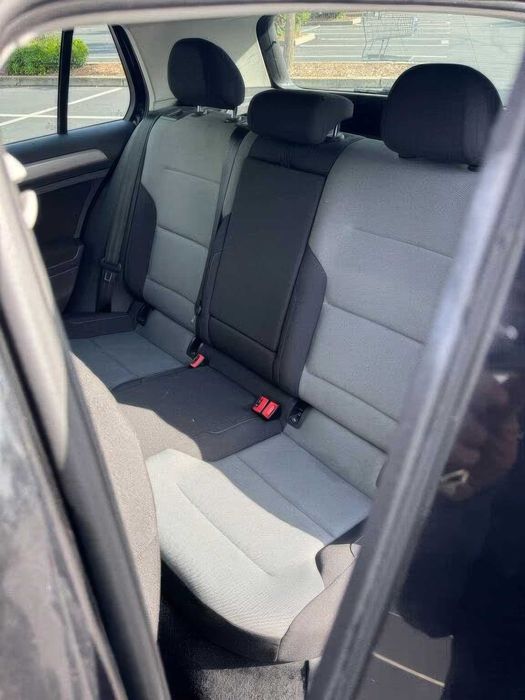 Volkswagen e-Golf SEL Premium      2016