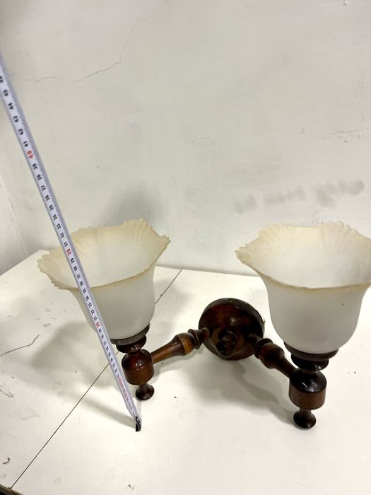 Kinkiet drewniany podwójny – styl klasyczny