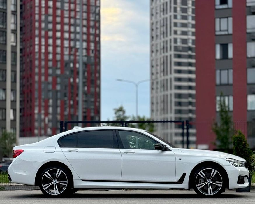 Продаж BMW 750LI