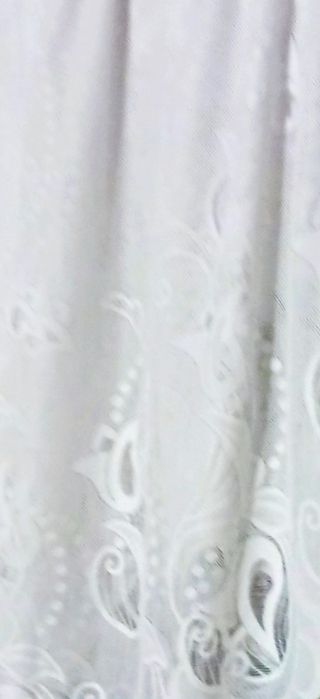 Krótka firanka obszyte