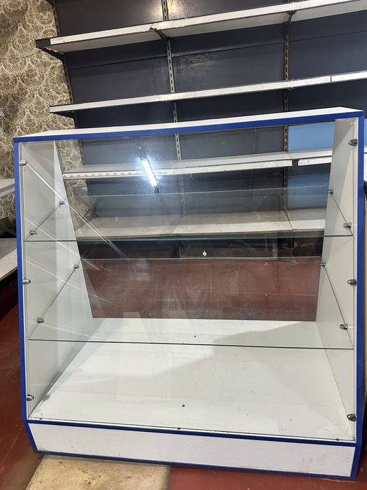 Вітрини для магазину