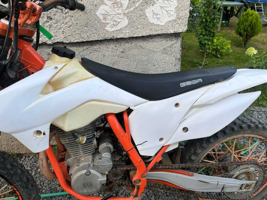 Мотоцикл Geon terrax