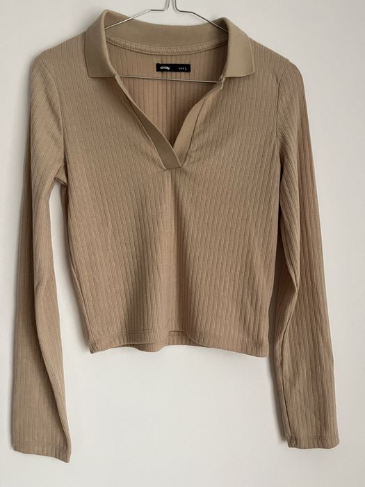 Top z długim rękawem